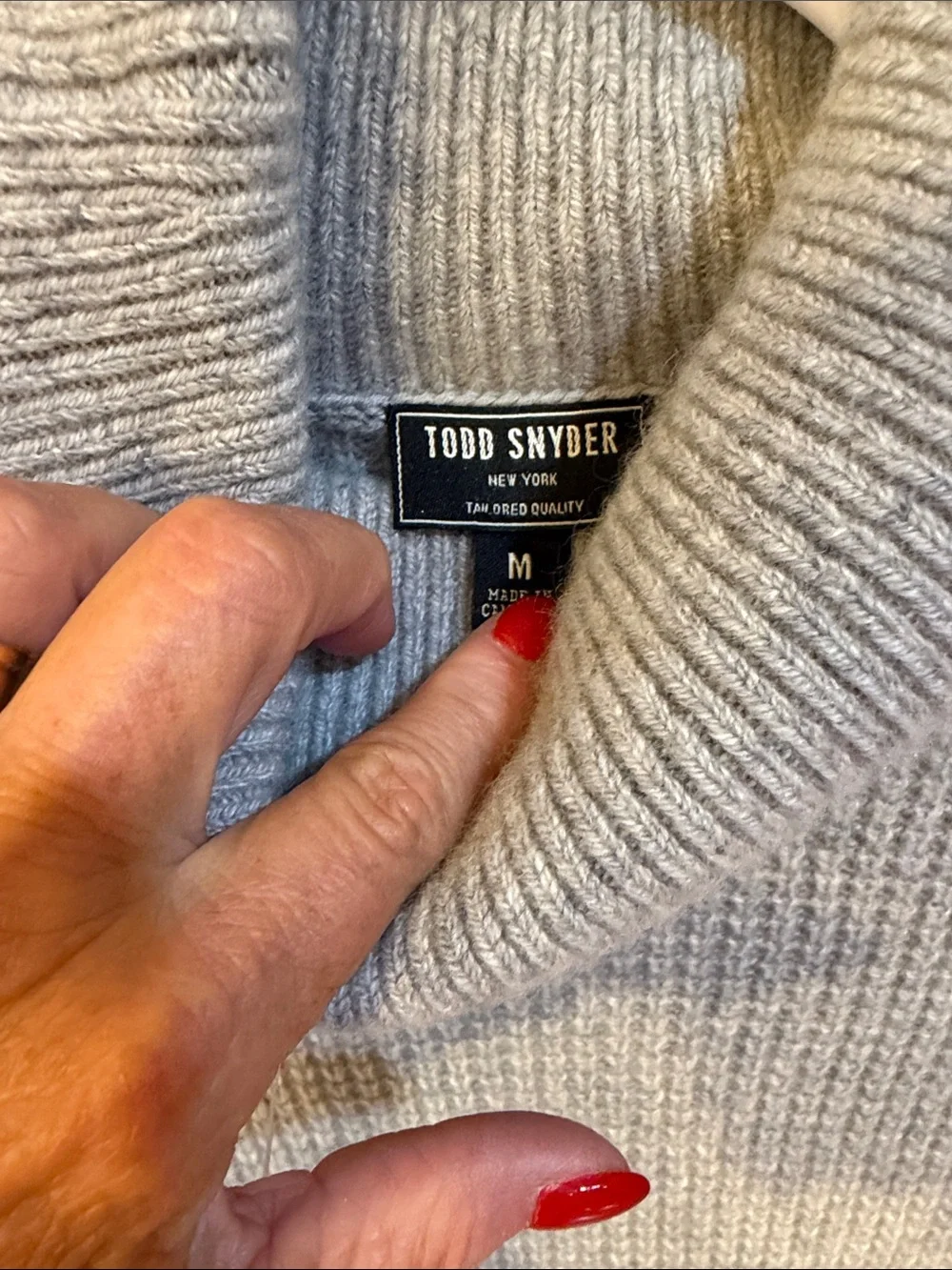 Todd Snyder Light Grey Heather Waffle Cashmere Turtleneck Sz M. New